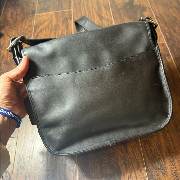 Coach Patricia Saddle Bag F88145 Black Leather Crossbody | Gunmetal Hardware - Picture 6 of 16